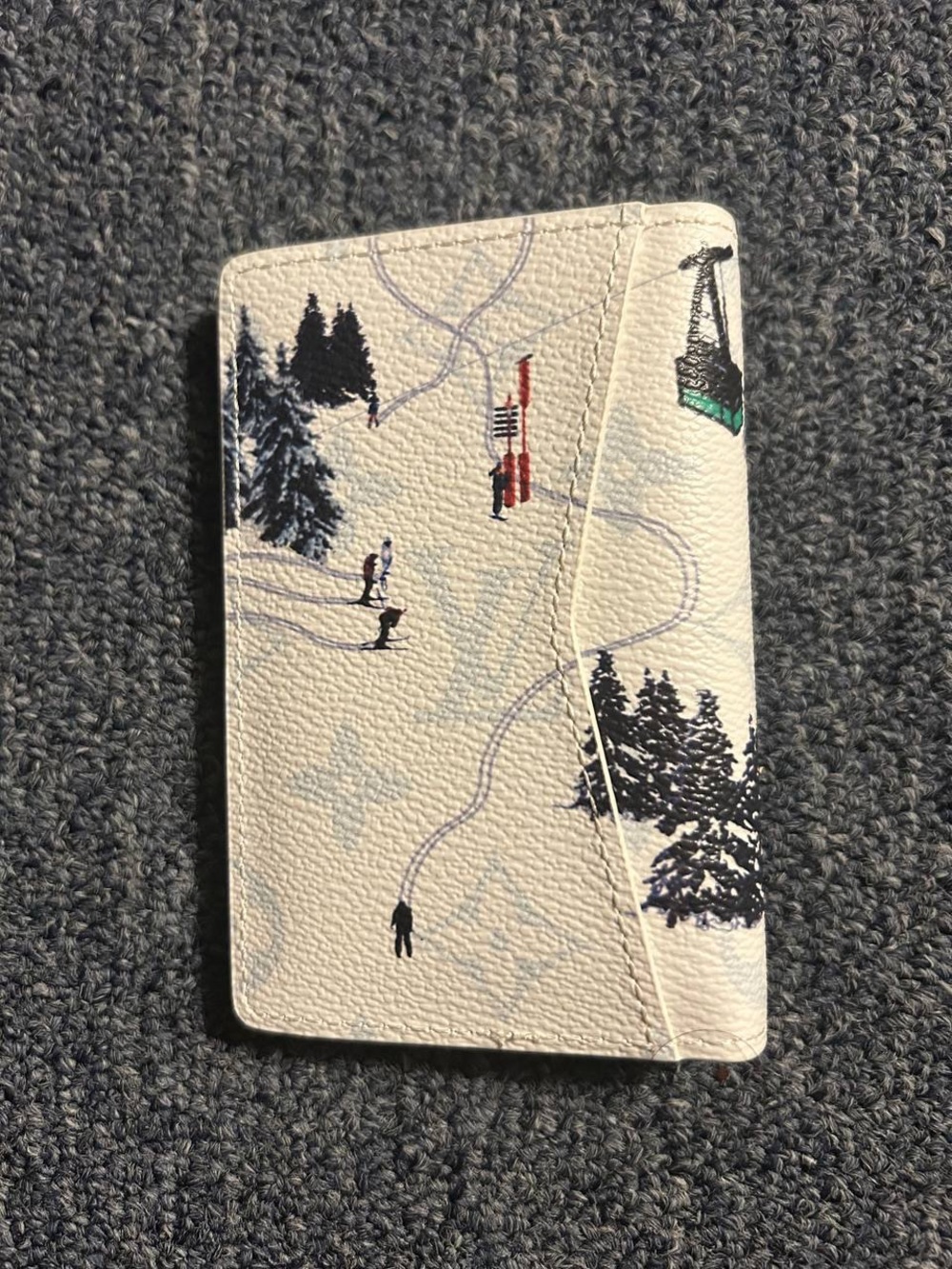 Louis Vuitton Ski White Pocket Organizer - Picture 3 of 4